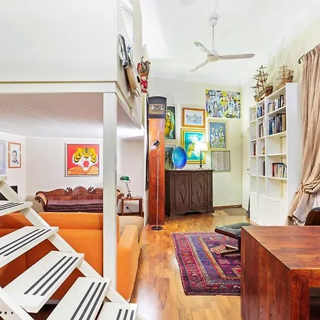 Eclectic And Soulful Duplex Central Station شقة ميلان